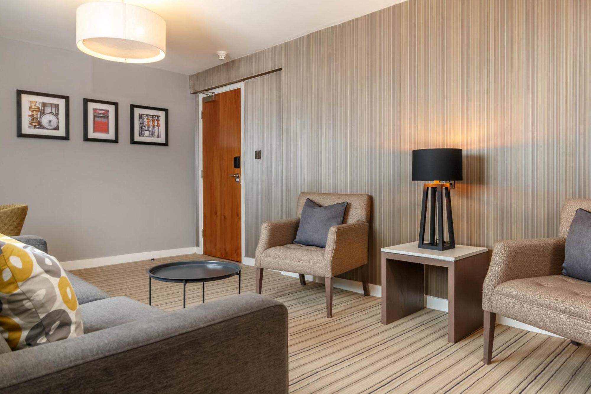 Garner Hotel Preston Samlesbury By Ihg Exteriör bild