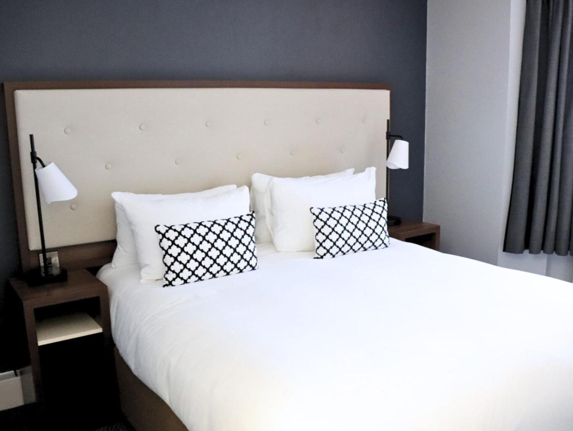 Garner Hotel Preston Samlesbury By Ihg Exteriör bild