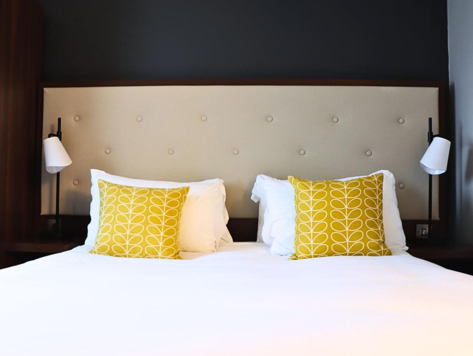 Garner Hotel Preston Samlesbury By Ihg Exteriör bild